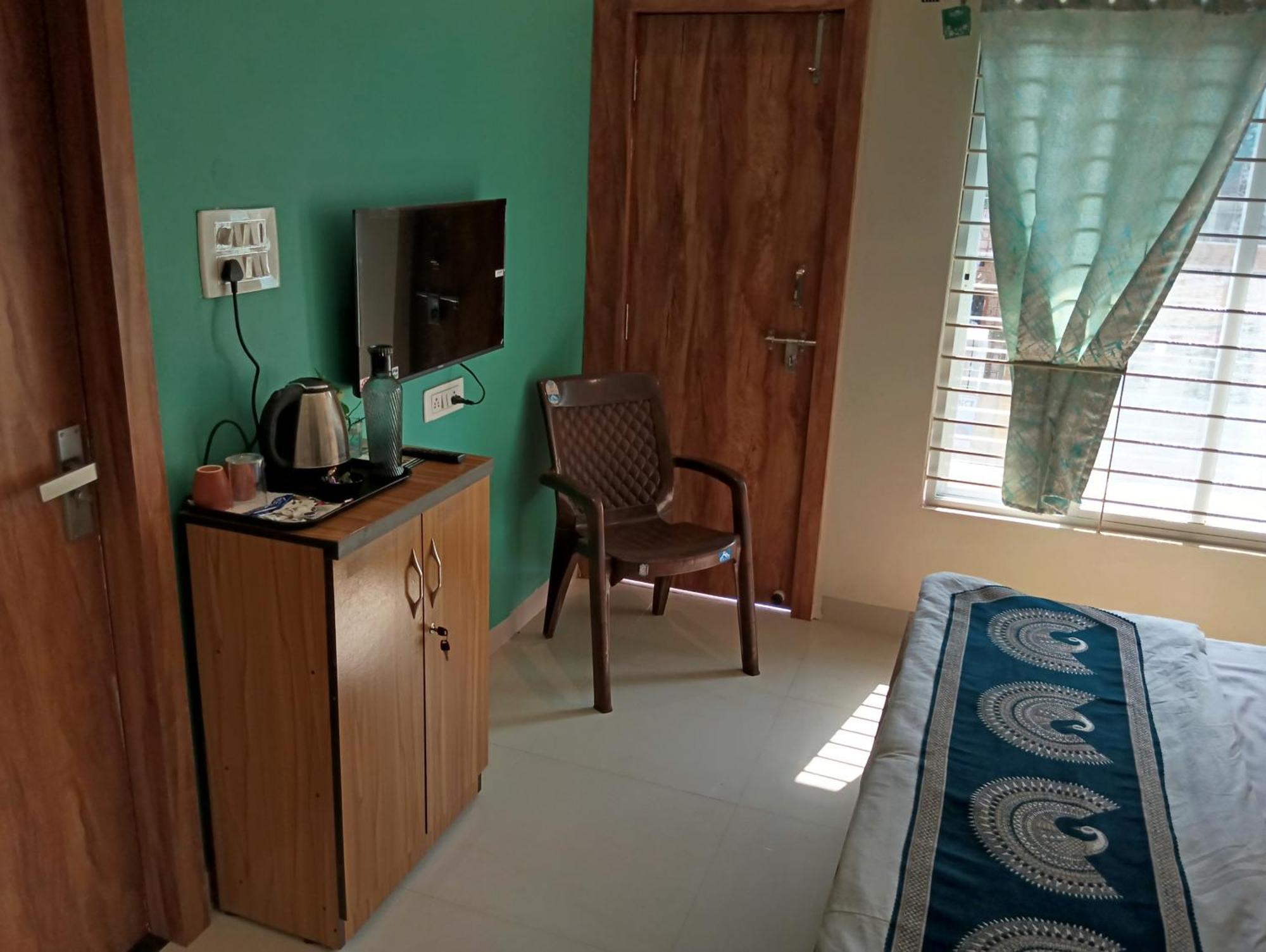 Hotel Shivashray Luxury Stays & Inn Ujjain Exterior foto